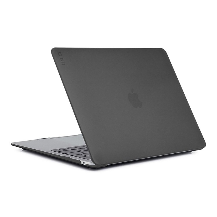 На фото изображено Uniq HUSK Pro CLARO для MacBook Pro 13 M1-M4, Matte Grey