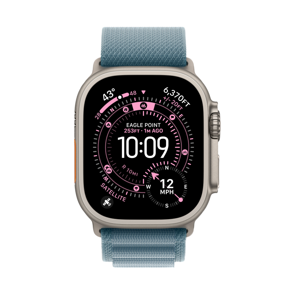 На фото изображено Apple Watch Ultra 3 GPS + Cellular, 49 мм, корпус из натурального титана, ремешок Alpine, цвет светло-синий, S